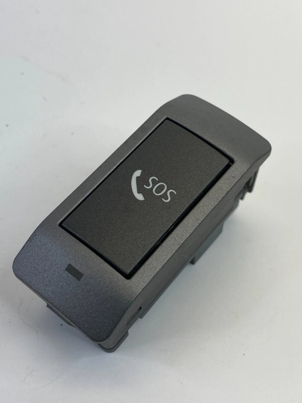 2002-2005 BMW 745I 745LI OVERHEAD SOS CALL SWITCH CONTROL BUTTON 692215402 OEM