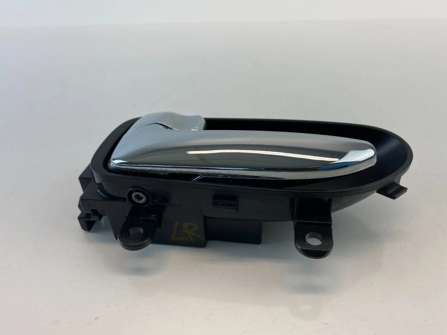 2005-2007 INFINITI G35 SEDAN REAR LEFT SIDE INTERIOR INNER DOOR HANDLE ASSEMBLY