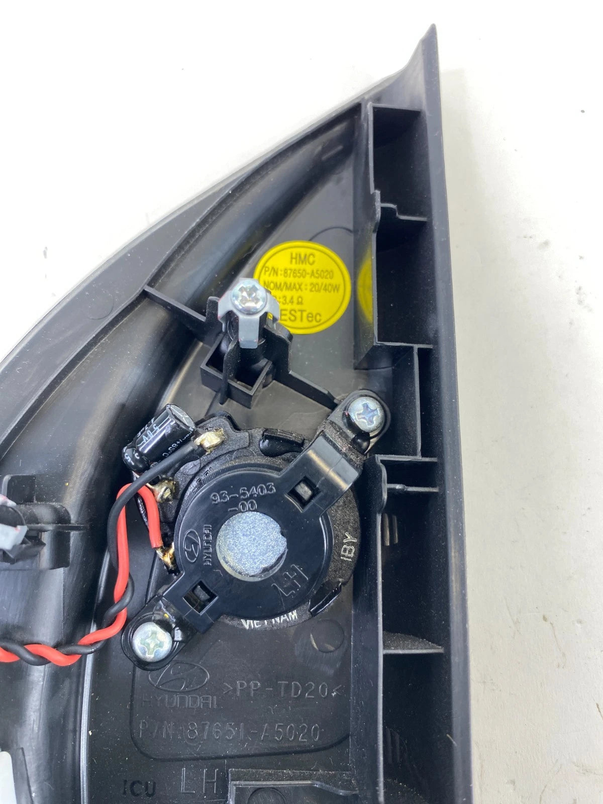 13-17 HYUNDAI ELANTRA GT FRONT LEFT DOOR TWEETER SPEAKER W/COVER 87651-A5020 OEM