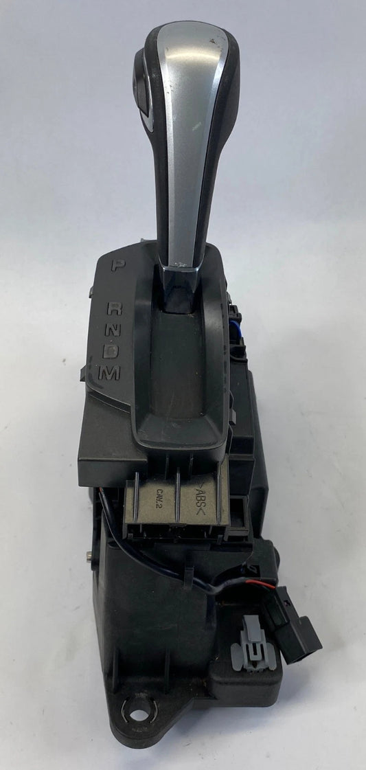 2010-2015 GMC TERRAIN AUTO TRANSMISSION CENTER CONSOLE GEAR SHIFTER OEM 22860738