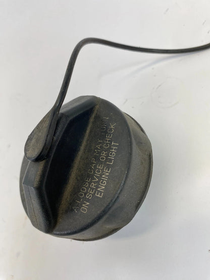 02 03 04 05 06 07 JEEP LIBERTY 3.7L FUEL FILLER DOOR TANK CAP GAS LID COVER OEM
