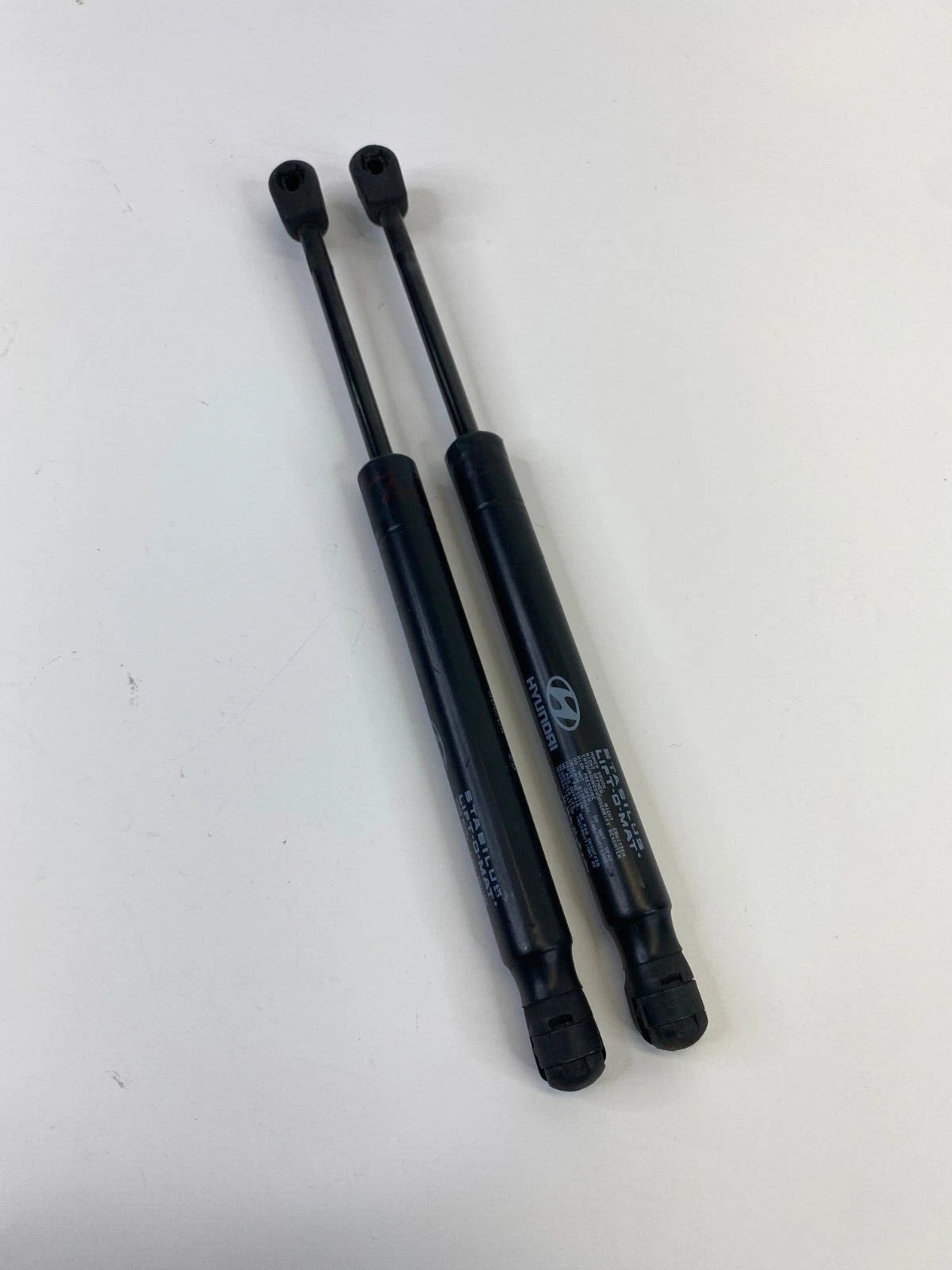 2001-2005 HYUNDAI SONATA DECKLID TRUNK SUPPORT SHOCK STRUT LIFT CYLINDER PAIR