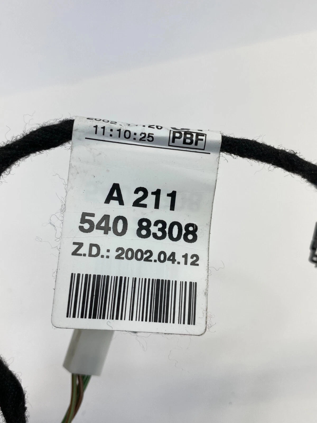 2003-2006 MERCEDES BENZ E500 FRONT RIGHT DOOR TWEETER WIRE HARNESS A2115408308