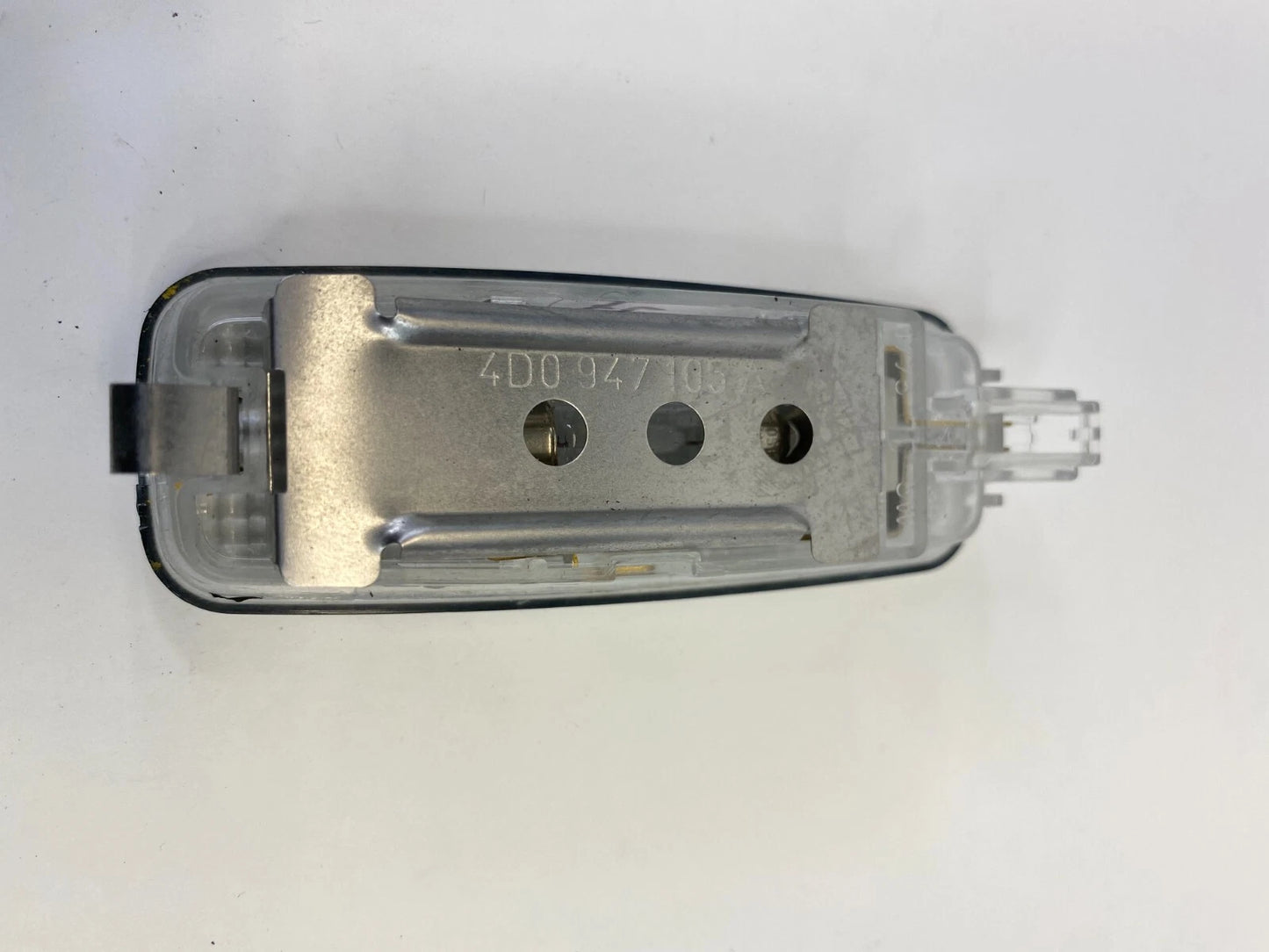 05-16 AUDI A4 QUATTRO FRONT LEFT ROOF VISOR VANITY LIGHT LAMP 4D0947105A