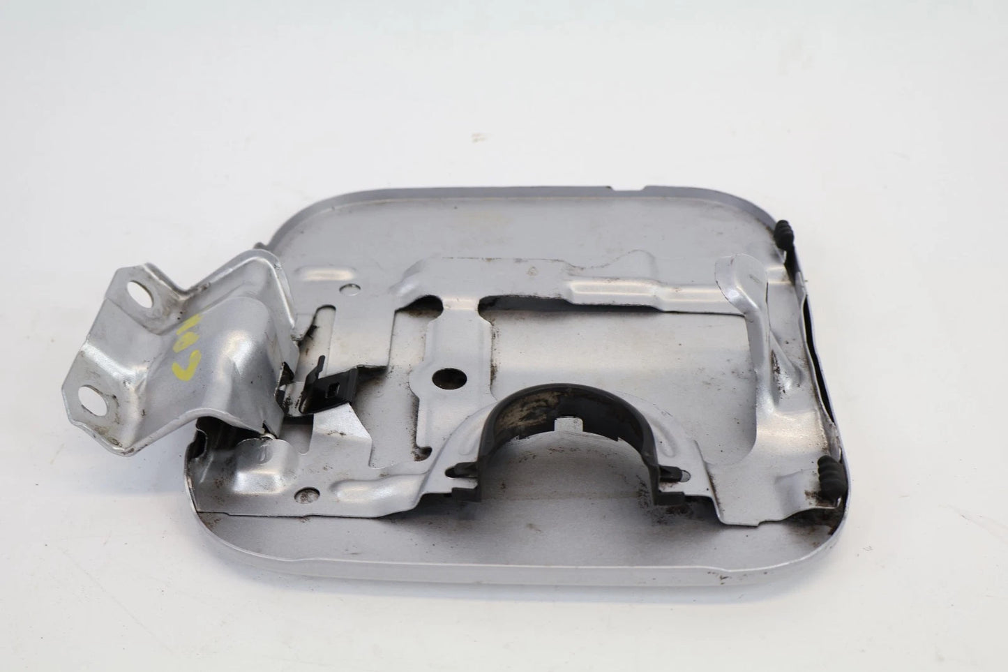 2001-2005 HONDA CIVIC COUPE SILVER FUEL GAS TANK DOOR LID COVER FLAP OEM