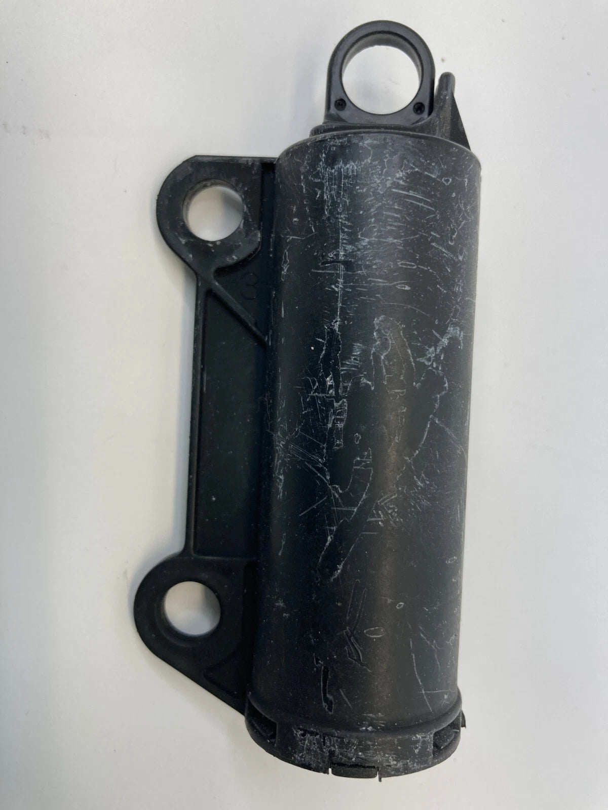 2003-2008 TOYOTA COROLLA GLOVE BOX DOOR DAMPER STOPPER CHECK STRAP SUPPORT OEM