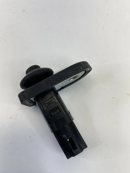 2005-2009 HYUNDAI TUCSON DOOR AJAR JAMB SWITCH COURTESY LIGHT SENSOR OEM