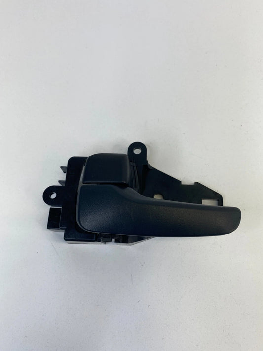 2007 2008 MITSUBISHI OUTLANDER REAR LEFT INTERIOR INNER DOOR HANDLE LH OEM