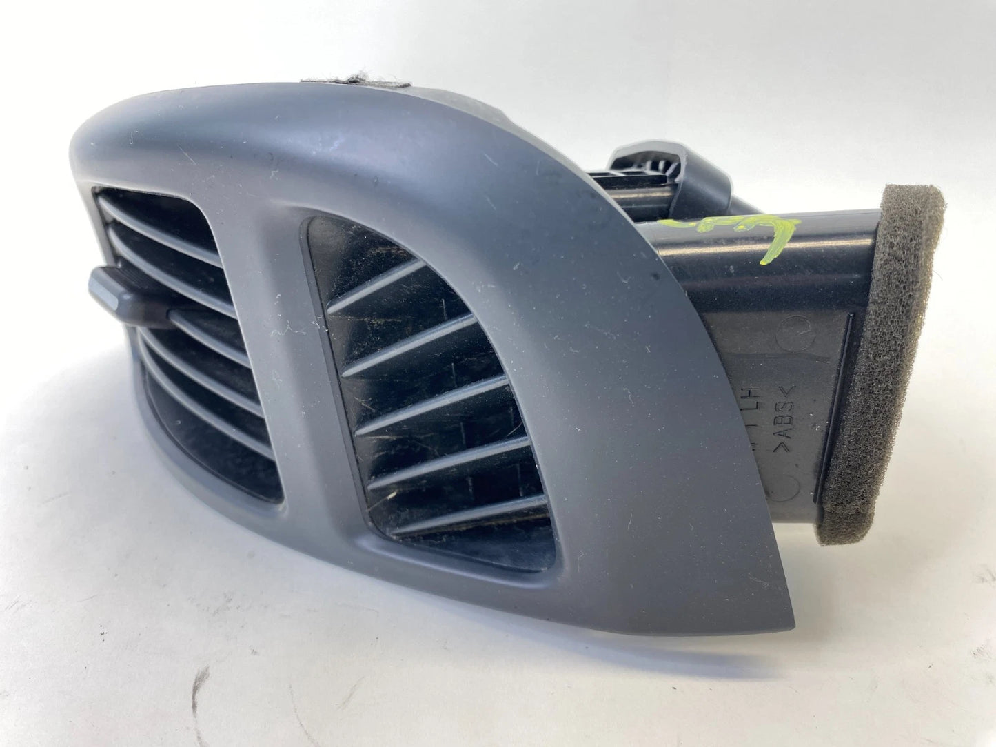 2010-2013 KIA FORTE FRONT LEFT DRIVER SIDE DASH OUTER AIR VENT GRILLE OEM