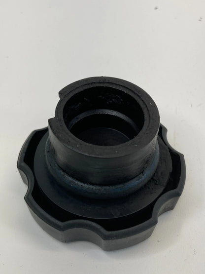 2004-2012 CHEVROLET COLORADO 3.5L ENGINE OIL FILLER CAP COVER LID SAE 5W-30
