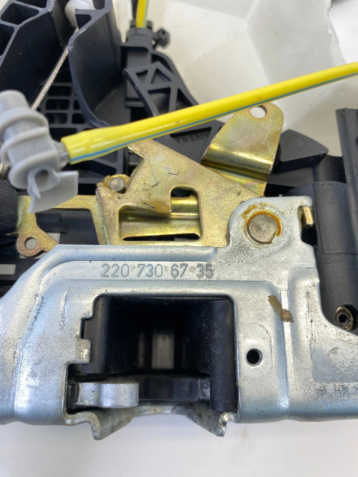 2000-2006 MERCEDES S-CLASS S430 REAR LEFT DOOR LATCH ACTUATOR OEM 2207306735