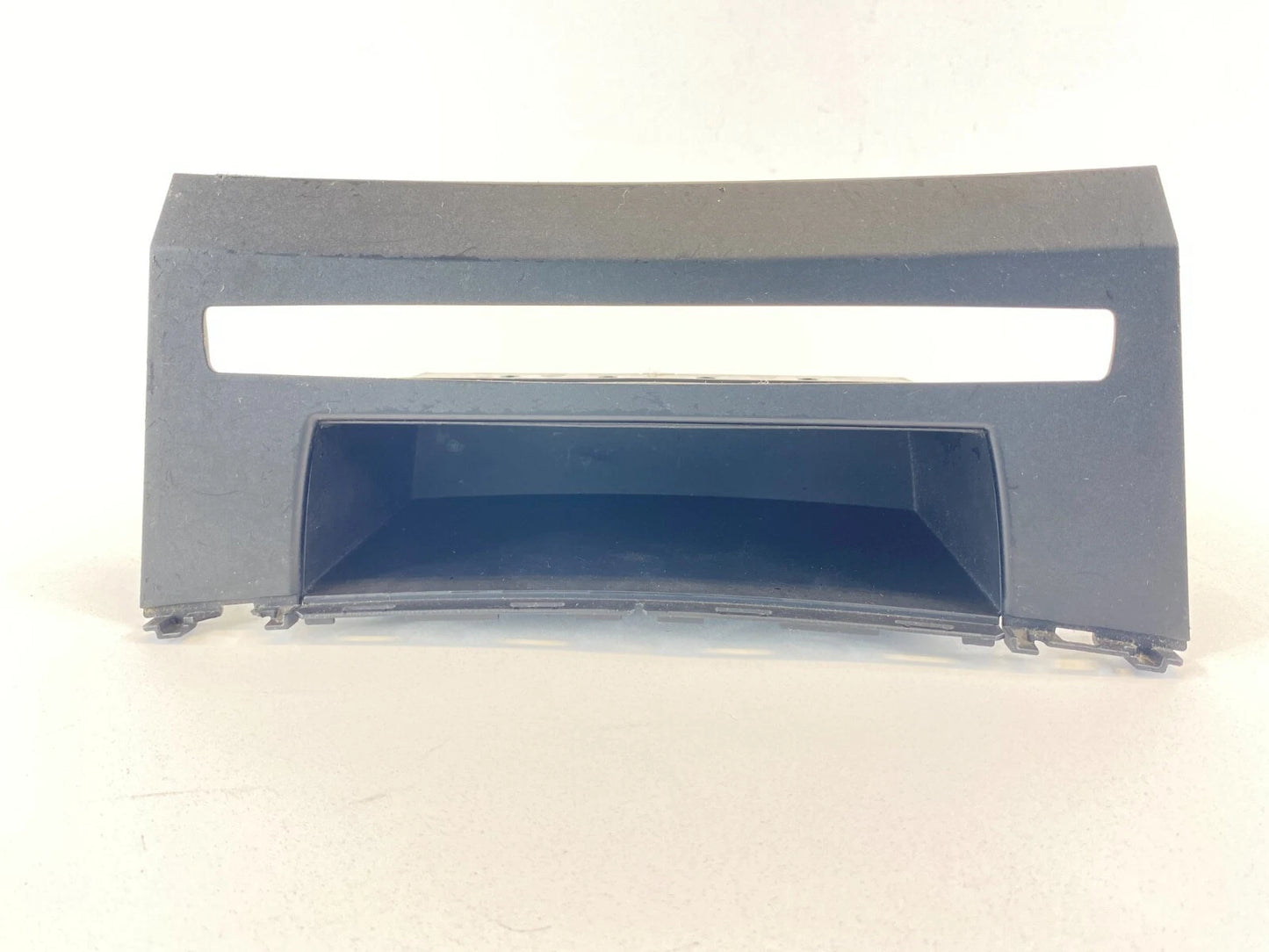 2004 -2007 BMW 530I DASH CENTER STORAGE CUBBY BEZEL COMPARTMENT 7063145