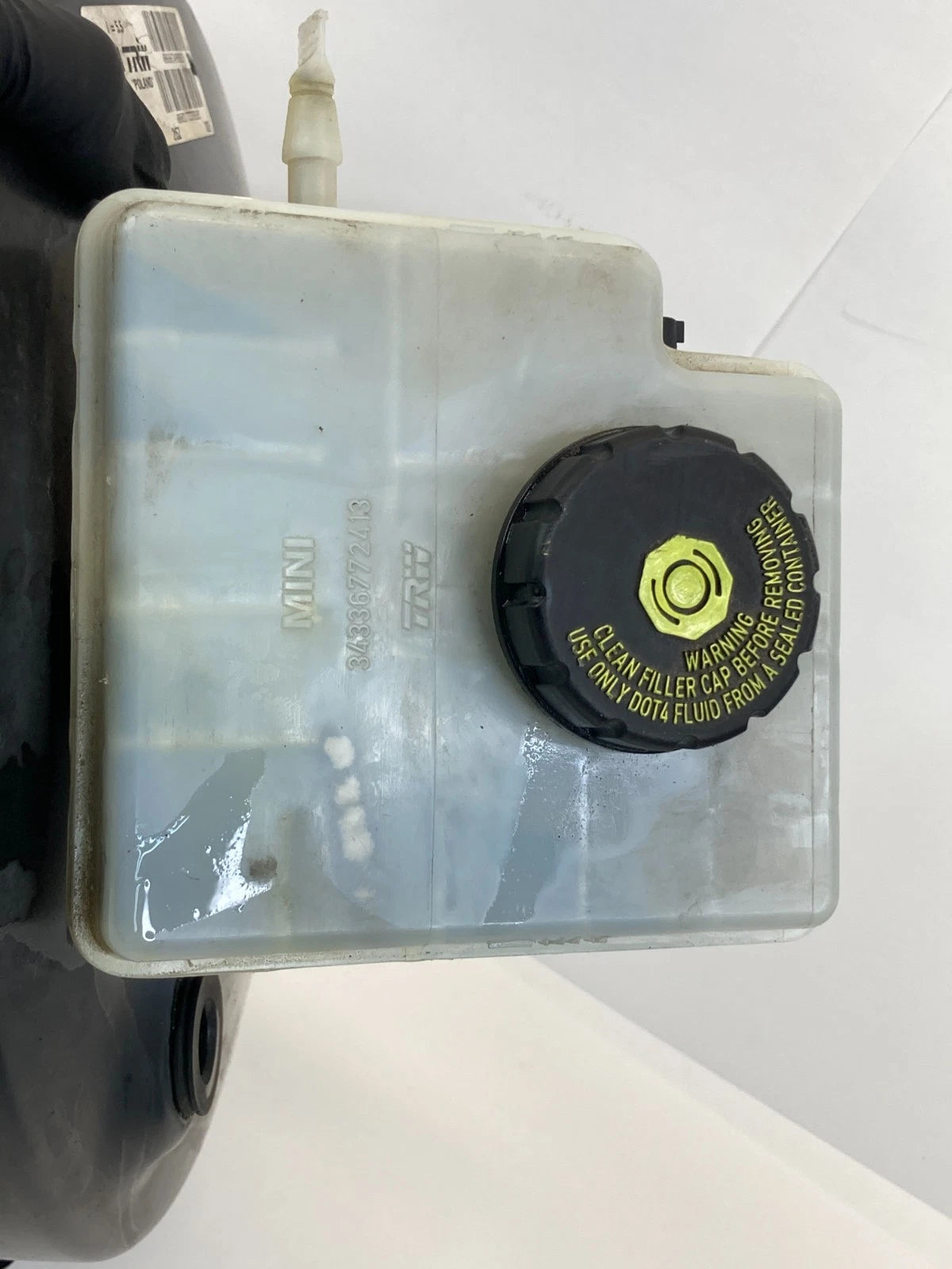 2007-2015 Mini Cooper Countryman Brake Master Cylinder w/ Booster Reservoir Assy