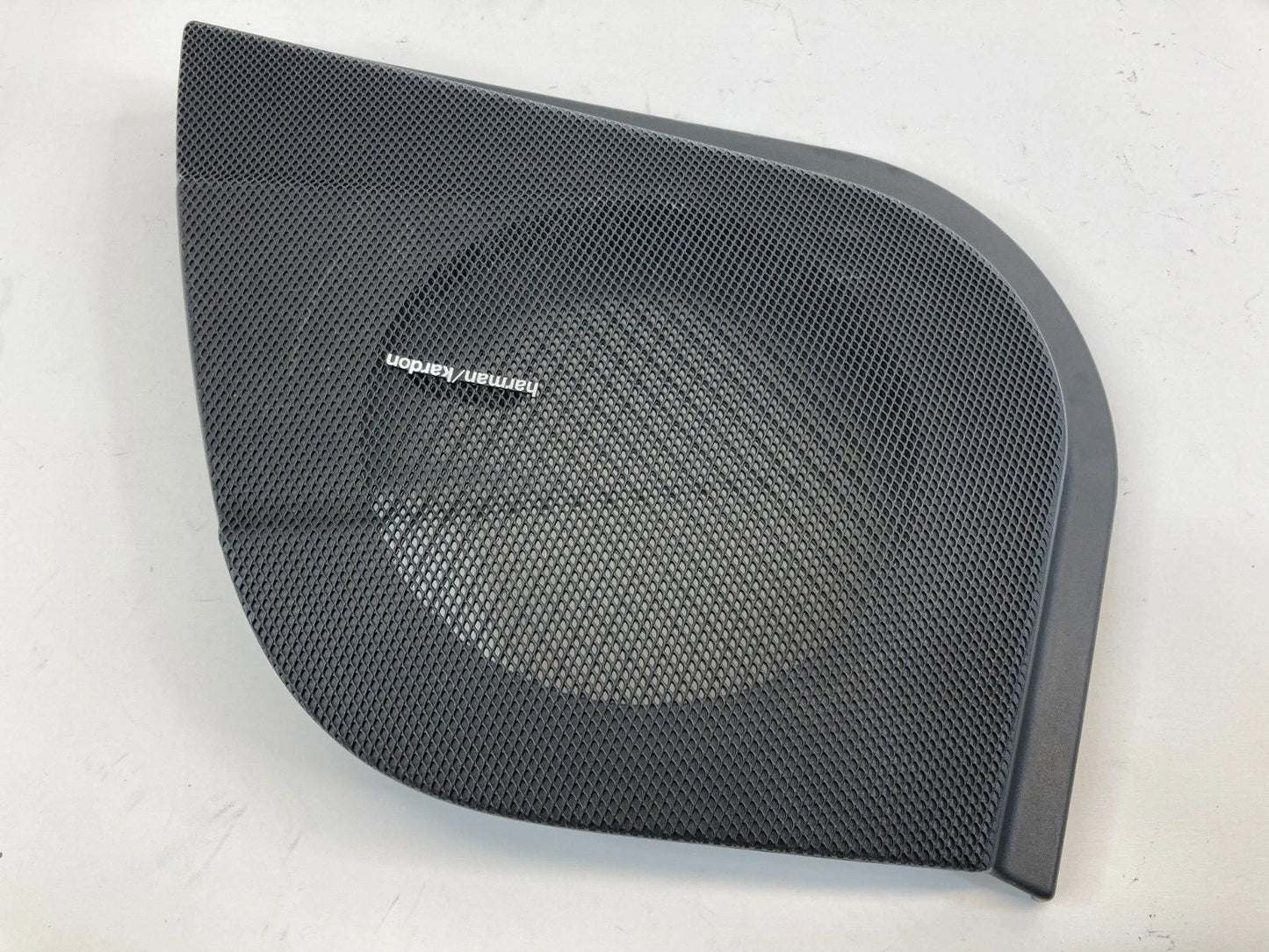 03-09 MERCEDES BENZ E350 FRONT RIGHT SIDE DOOR SPEAKER GRILLE COVER A2117270688