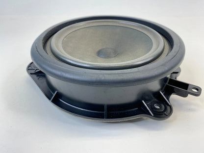 2006-2013 AUDI A3 FRONT LEFT DRIVER SIDE DOOR AUDIO SPEAKER 8P0-035-411C OEM
