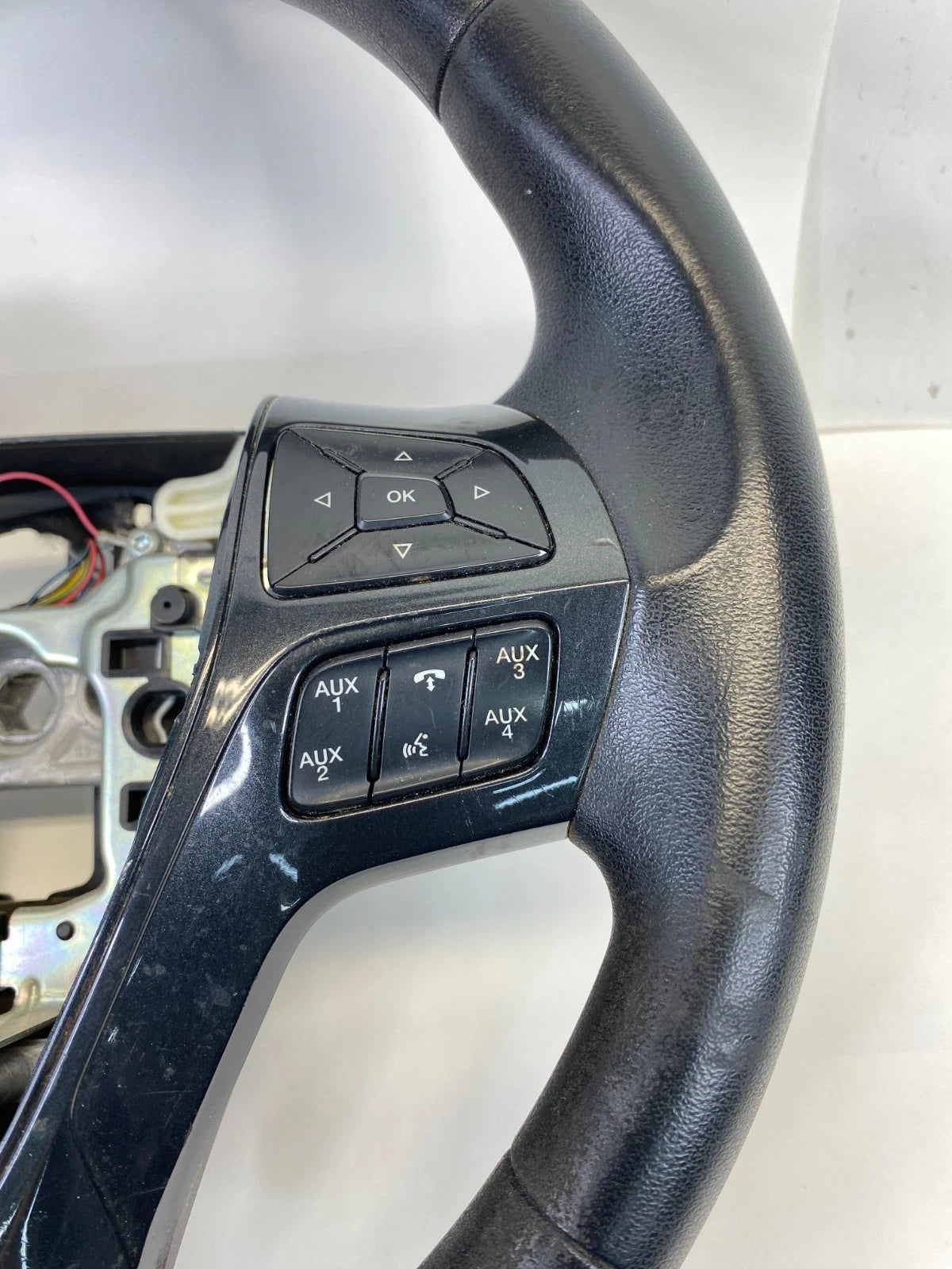 2016-2019 FORD INTERCEPTOR UTILITY STEERING WHEEL W AUDIO & CRUISE CONTROLS OEM