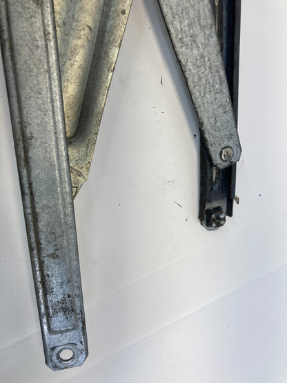 1996-2002 Toyota 4Runner Front Right Side Door Power Window Motor W/ Regulator