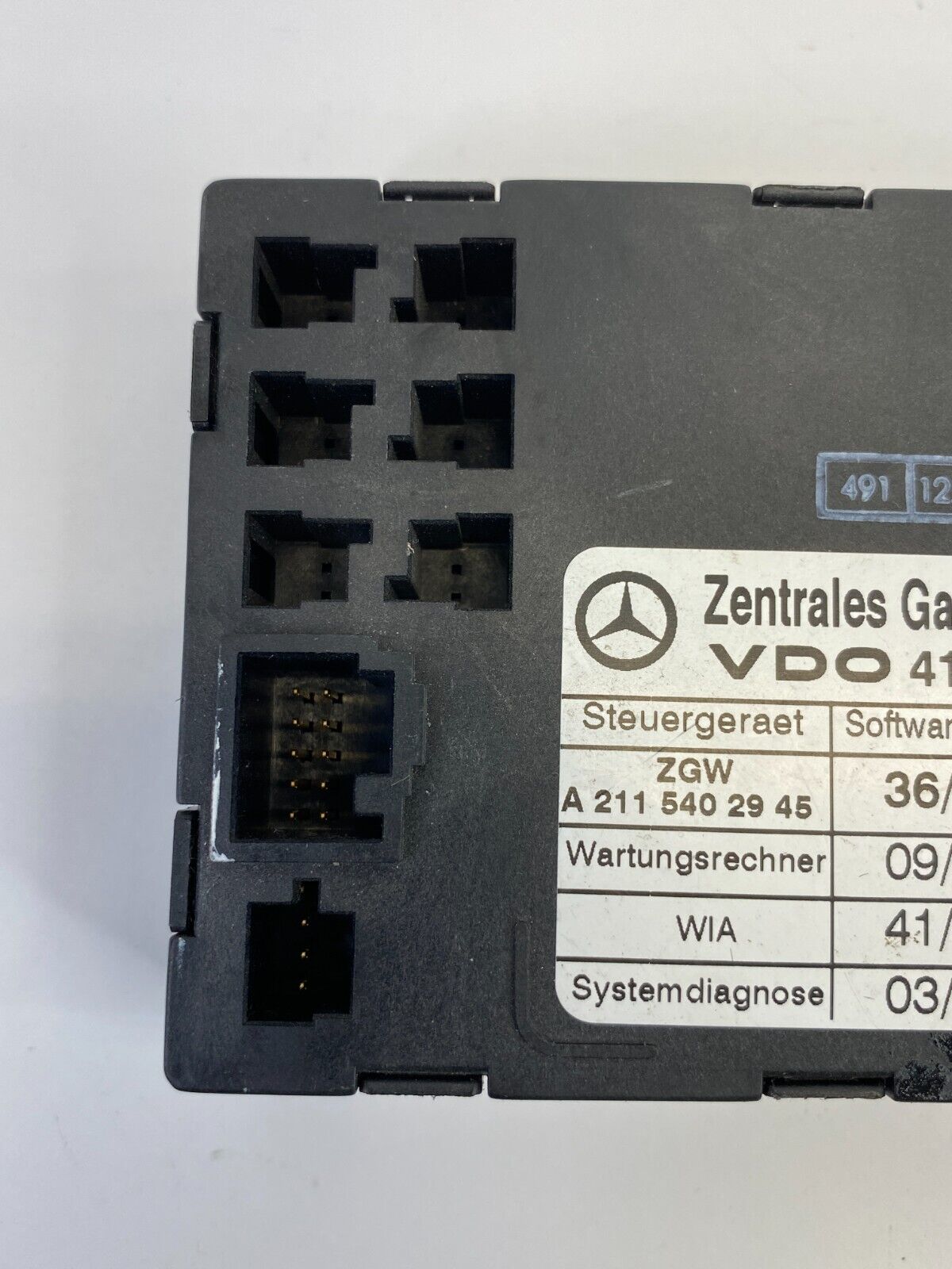 2003-2006 Mercedes-Benz E500 Central Gateway Control Module Unit 2115402945 OEM