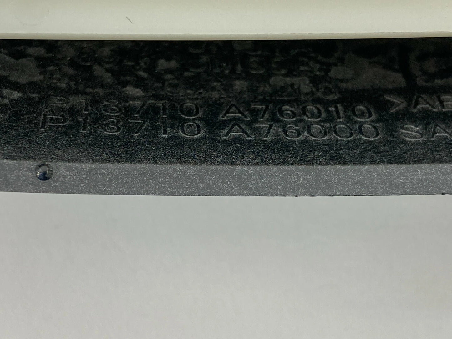 08-13 NISSAN ROGUE A/T FLOOR CENTER CONSOLE SHIFT SHIFTER INDICATOR BEZEL TRIM