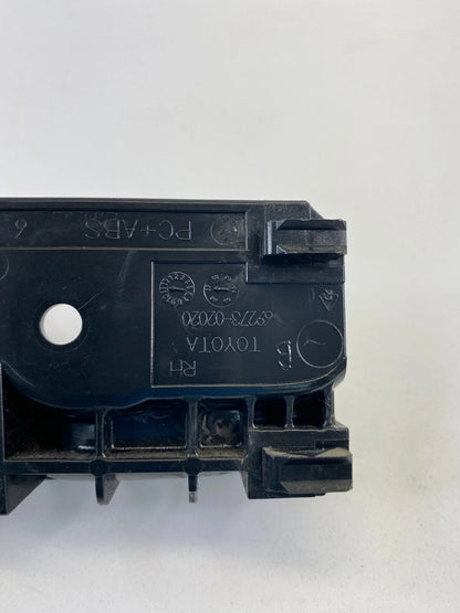 2003-2008 TOYOTA COROLLA REAR RIGHT PASSENGER INNER DOOR HANDLE 69273-02020 OEM