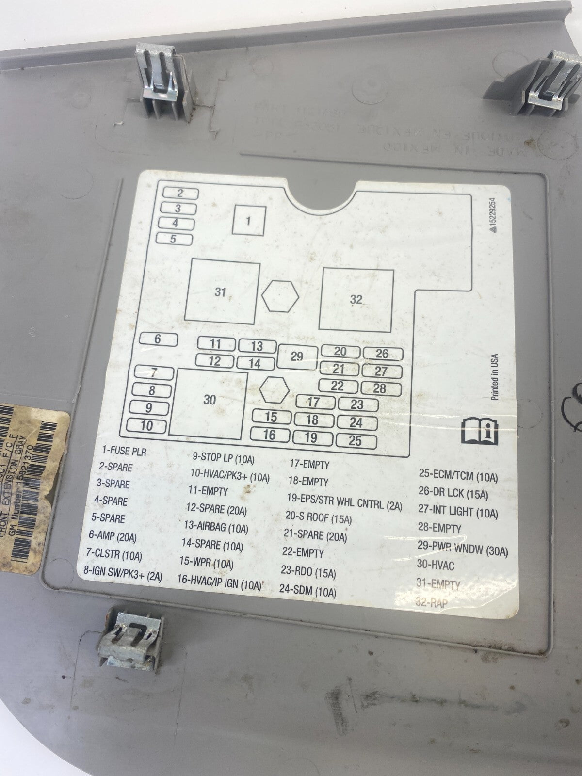 06 07 Chevrolet HHR LT Front Dash Console Fuse Trim Panel Cover Lid 15821370 OEM
