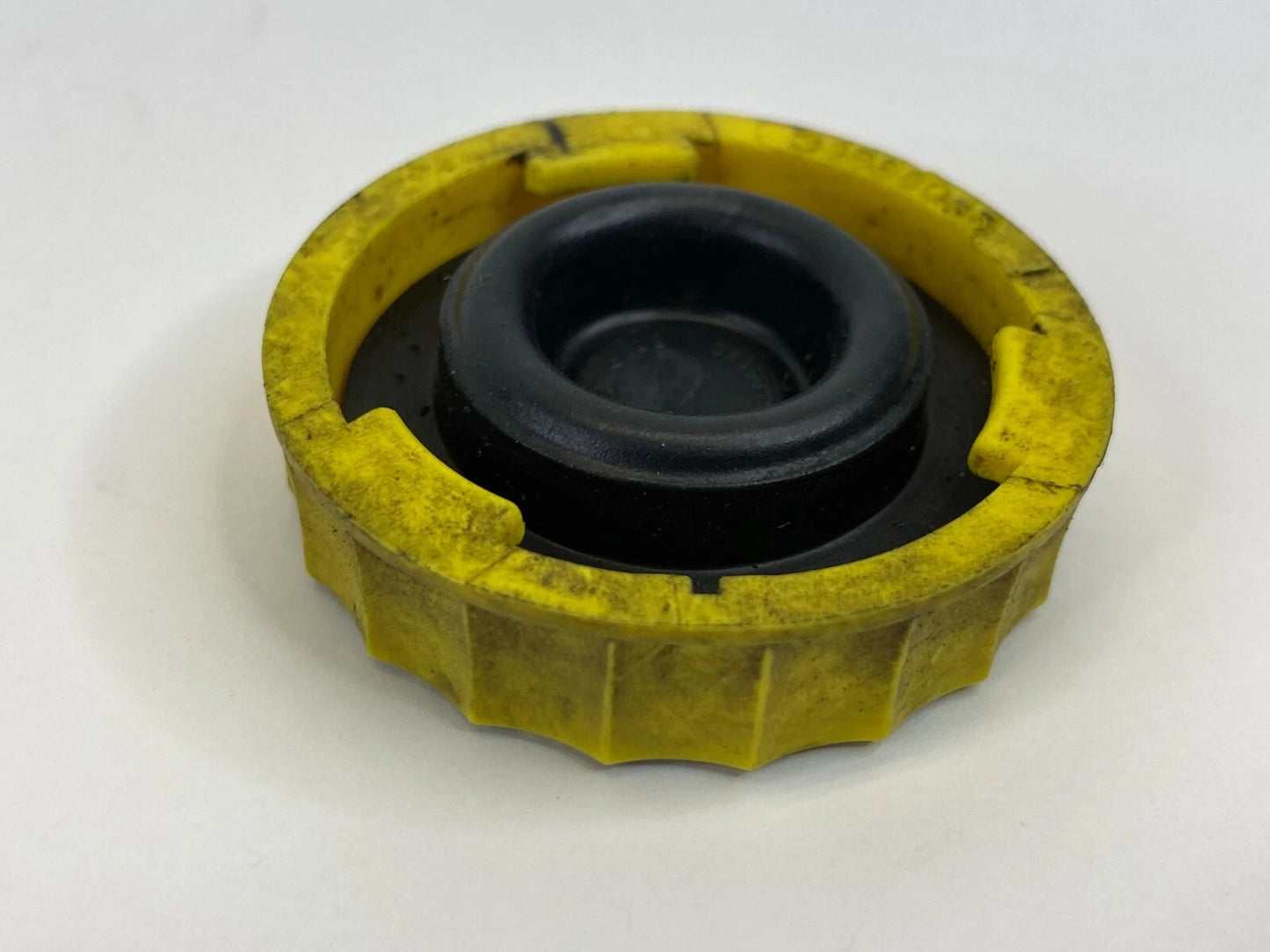 2009-2023 DODGE CHARGER BRAKE MASTER CYLINDER RESERVOIR TANK FLUID CAP COVER OEM