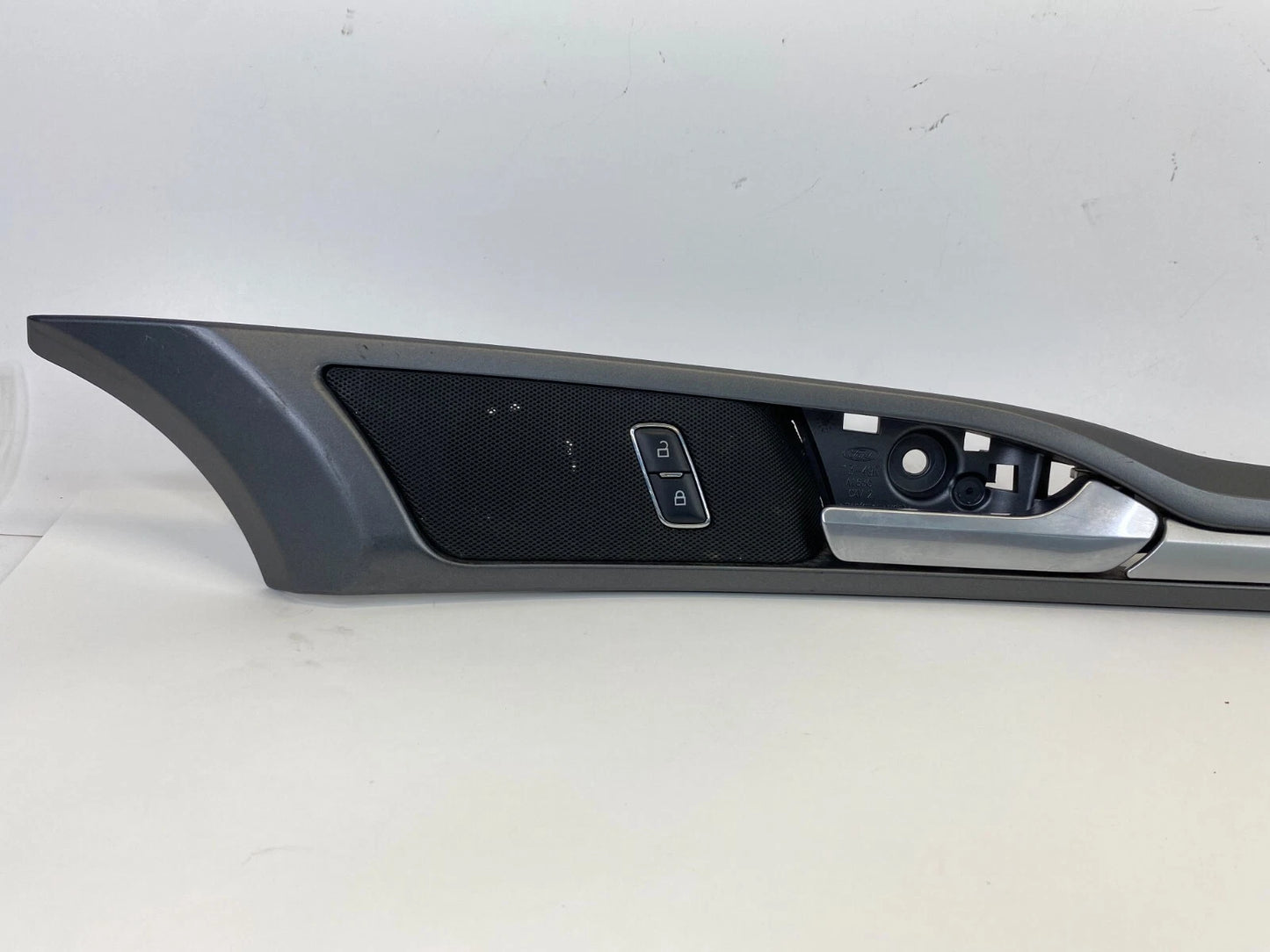 2013-2016 FORD FUSION FRONT RIGHT INTERIOR DOOR HANDLE & LOCK SWITCH W/ TWEETER