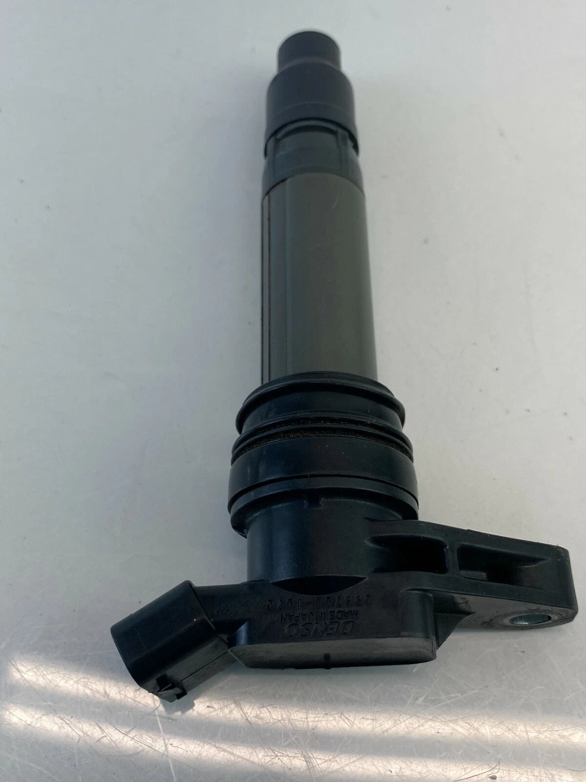 2011-2016 VOLVO S60 3.0L L6 TURBO A/T ENGINE IGNITION COIL IGNITER ASSEMBLY OEM