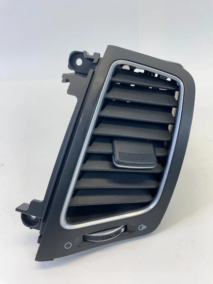 2014 2015 KIA SORENTO CENTER DASH RIGHT SIDE A/C AIR VENT GRILLE 2U974-20105 OEM