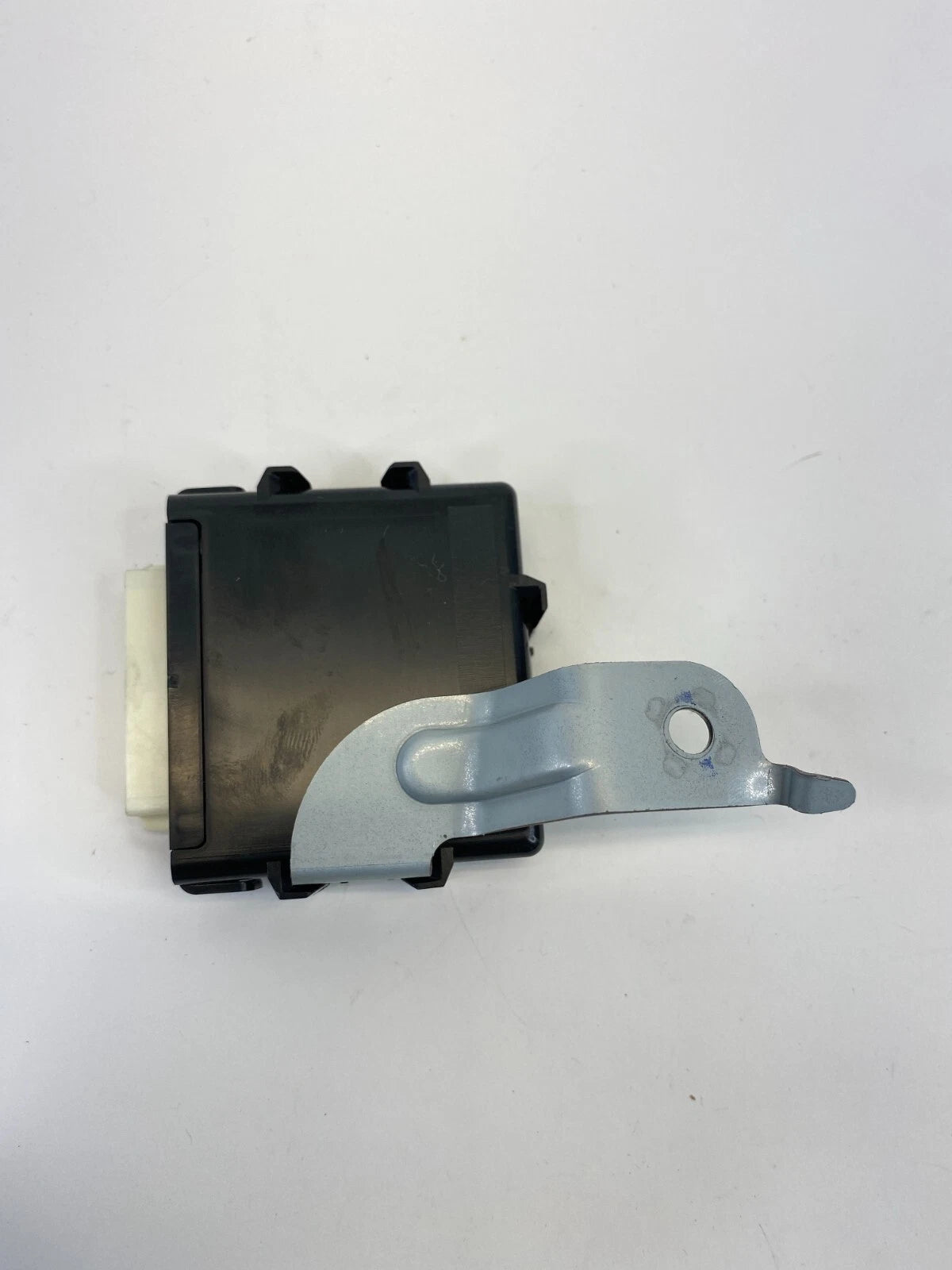 2010 2011 TOYOTA PRIUS HEADLAMP LEVELING COMPUTER UNIT MODULE OEM 89960-47060