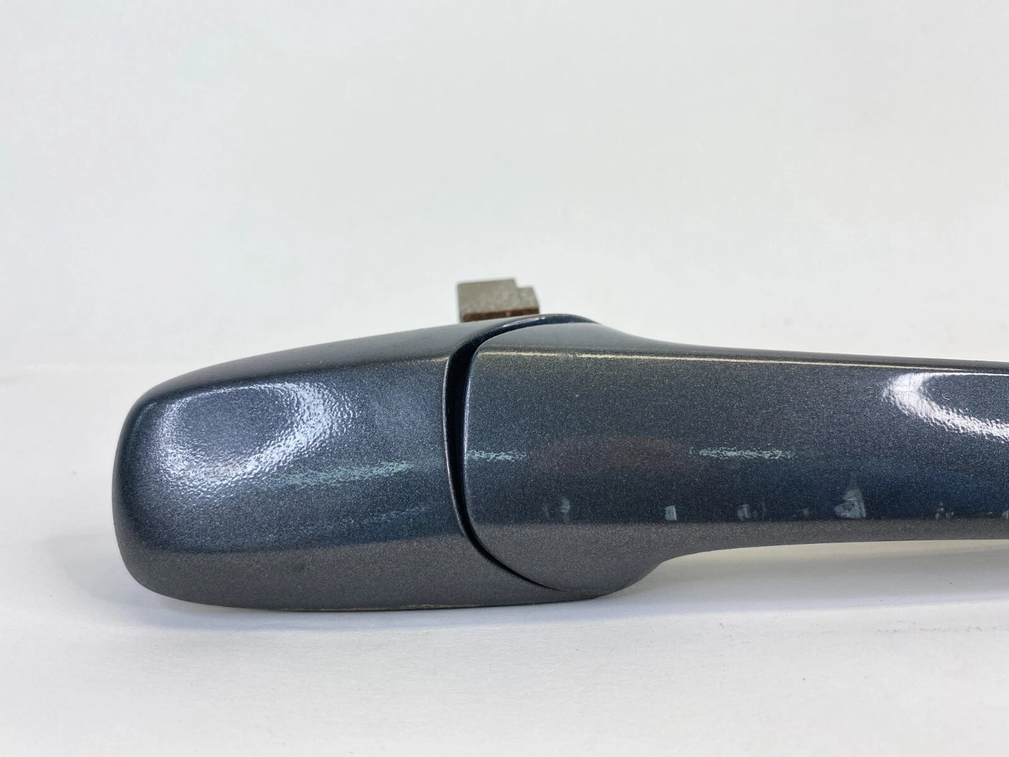 2003-2005 MAZDA6 MAZDA 6 FRONT RIGHT SIDE EXTERIOR DOOR HANDLE ASSEMBLY RH OEM
