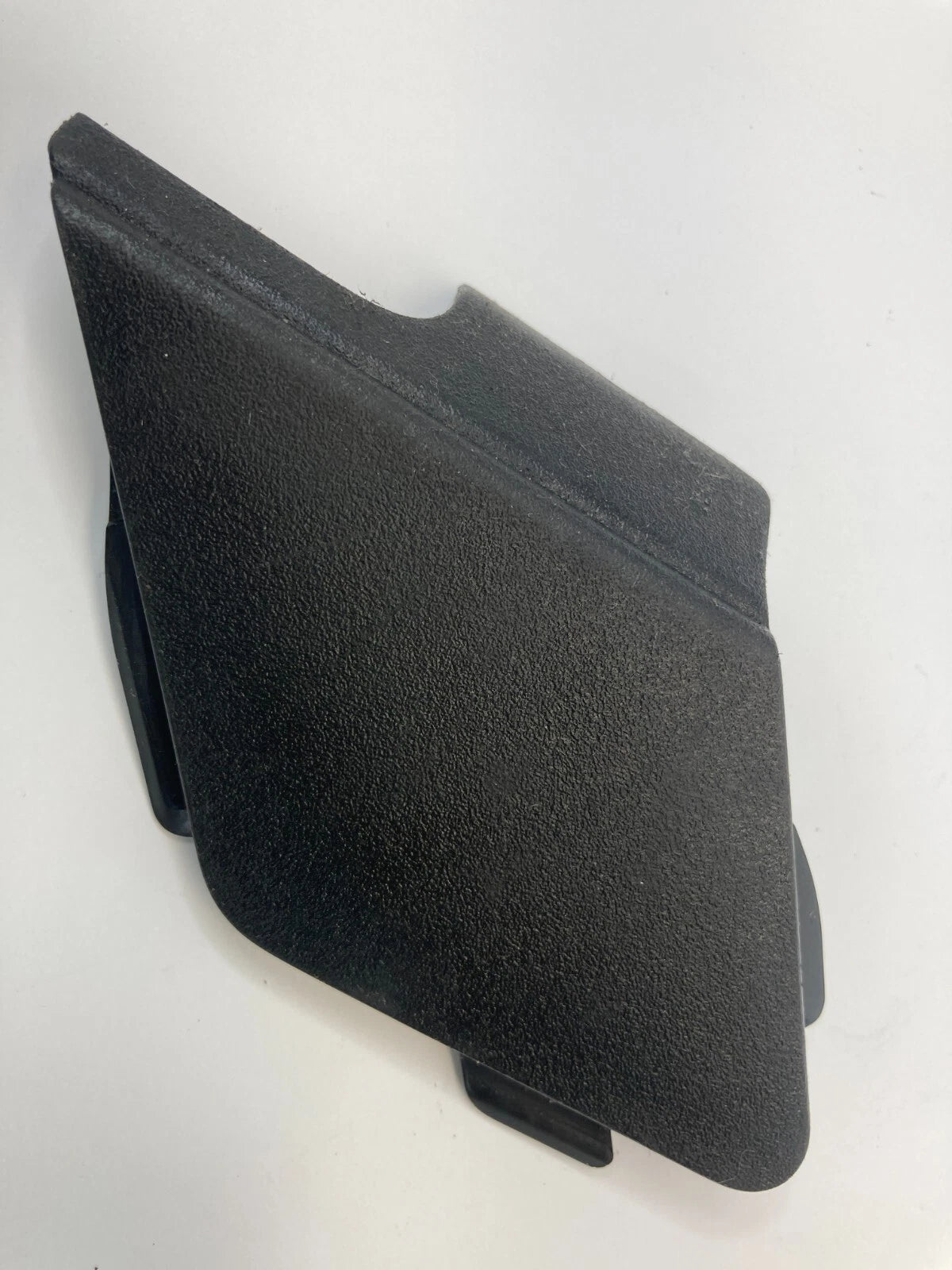 09-12 CHEVROLET TRAVERSE FRONT RIGHT PASSENGER SEAT COVER CAP TRIM PANEL 1697993