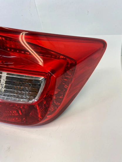 2012 2013 HONDA CIVIC SEDAN RIGHT SIDE OUTER TAIL LIGHT TAILLIGHT LAMP HALOGEN