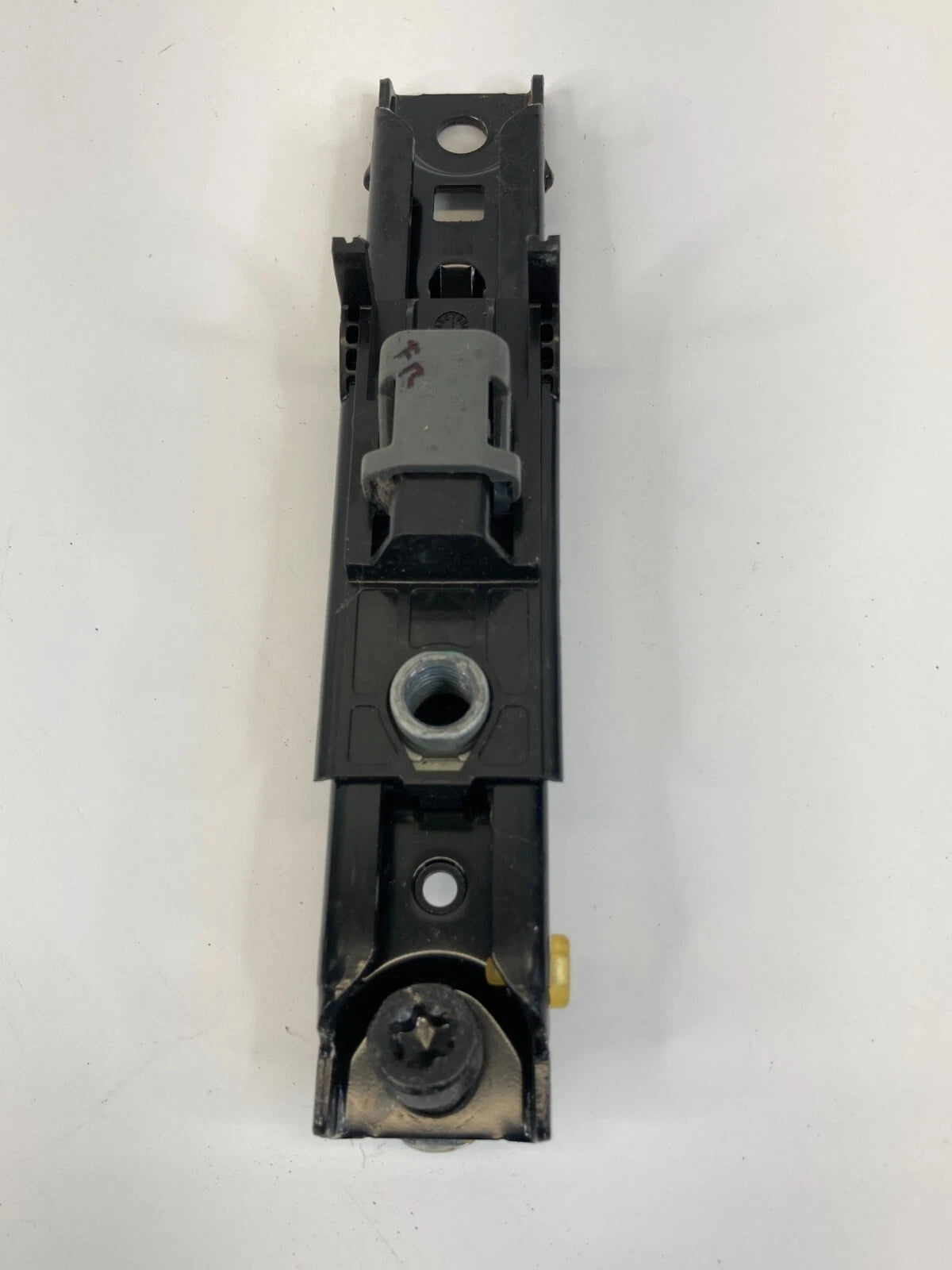 2011-2016 11-16 CHEVROLET CRUZE FRONT RIGHT SEAT BELT HEIGHT ADJUSTER ASSY OEM