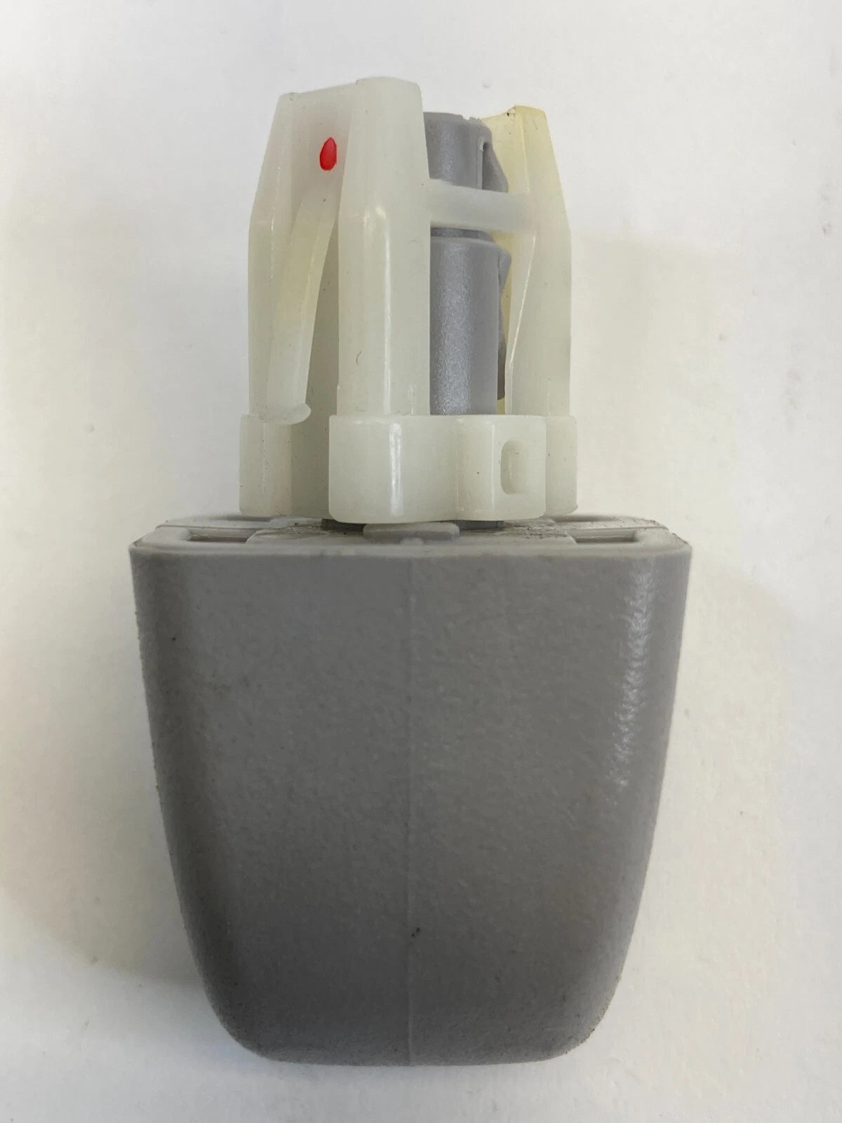 2004-2009 TOYOTA PRIUS FRONT LEFT SUN VISOR RETAINER SUNVISOR HOLDER CLIP OEM