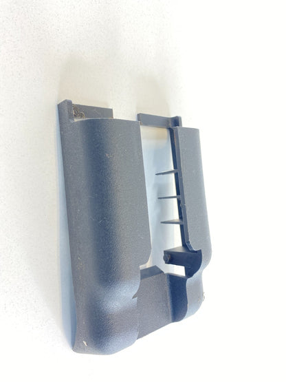 01 02 03 04 05 Chevrolet Chevy Monte Carlo Seat Belt Cover Bezel Trim 10318548