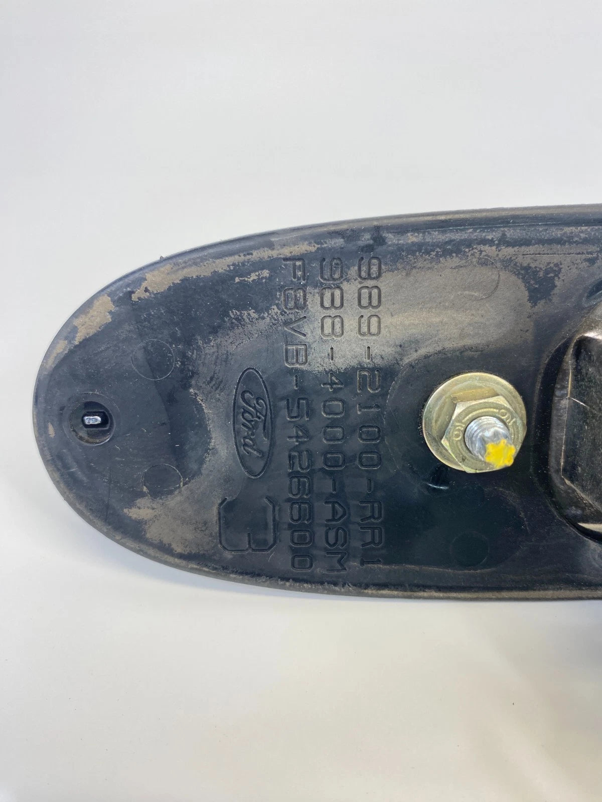 1998-2002 LINCOLN TOWN CAR REAR RIGHT EXTERIOR DOOR HANDLE OUTER ASSEMBLY OEM