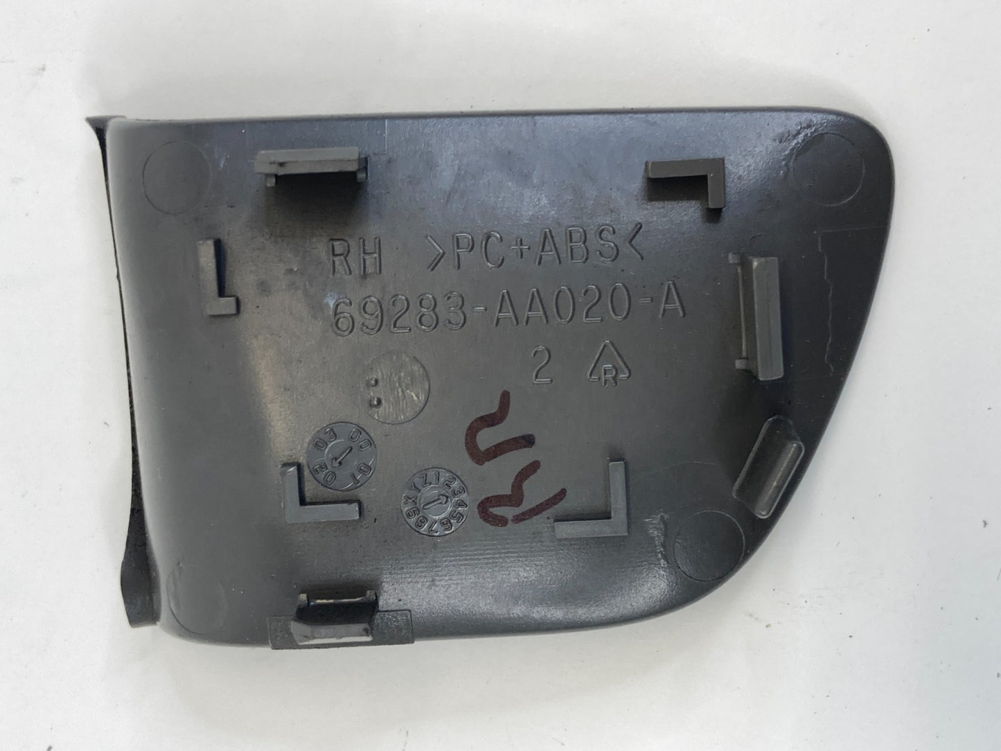 2002-2006 Toyota Camry Rear Right Inner Door Plug Screw Cover Trim 69283-AA020