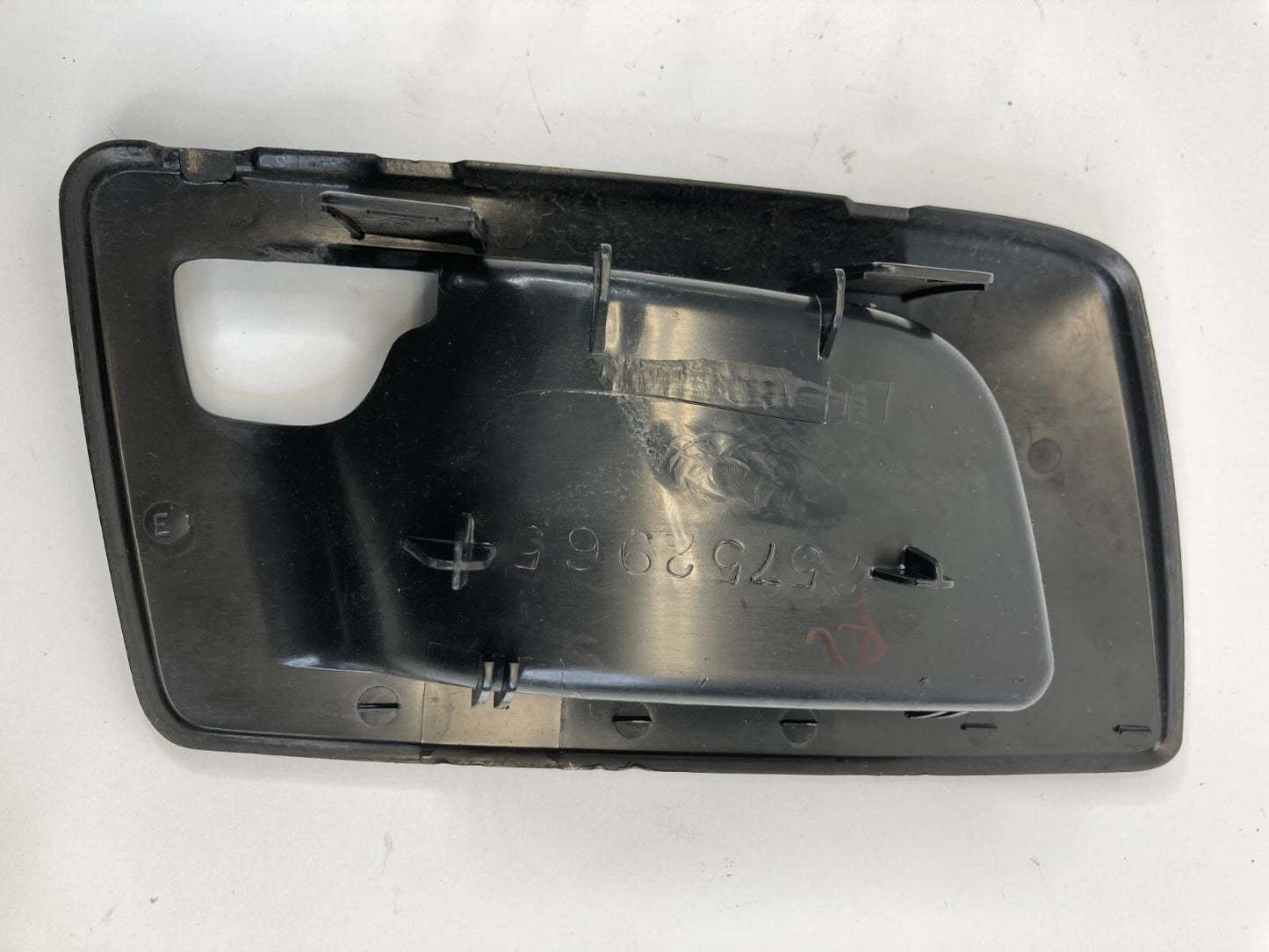 03-07 CADILLAC CTS REAR LEFT SIDE INTERIOR DOOR HANDLE BEZEL TRIM 25752965 OEM