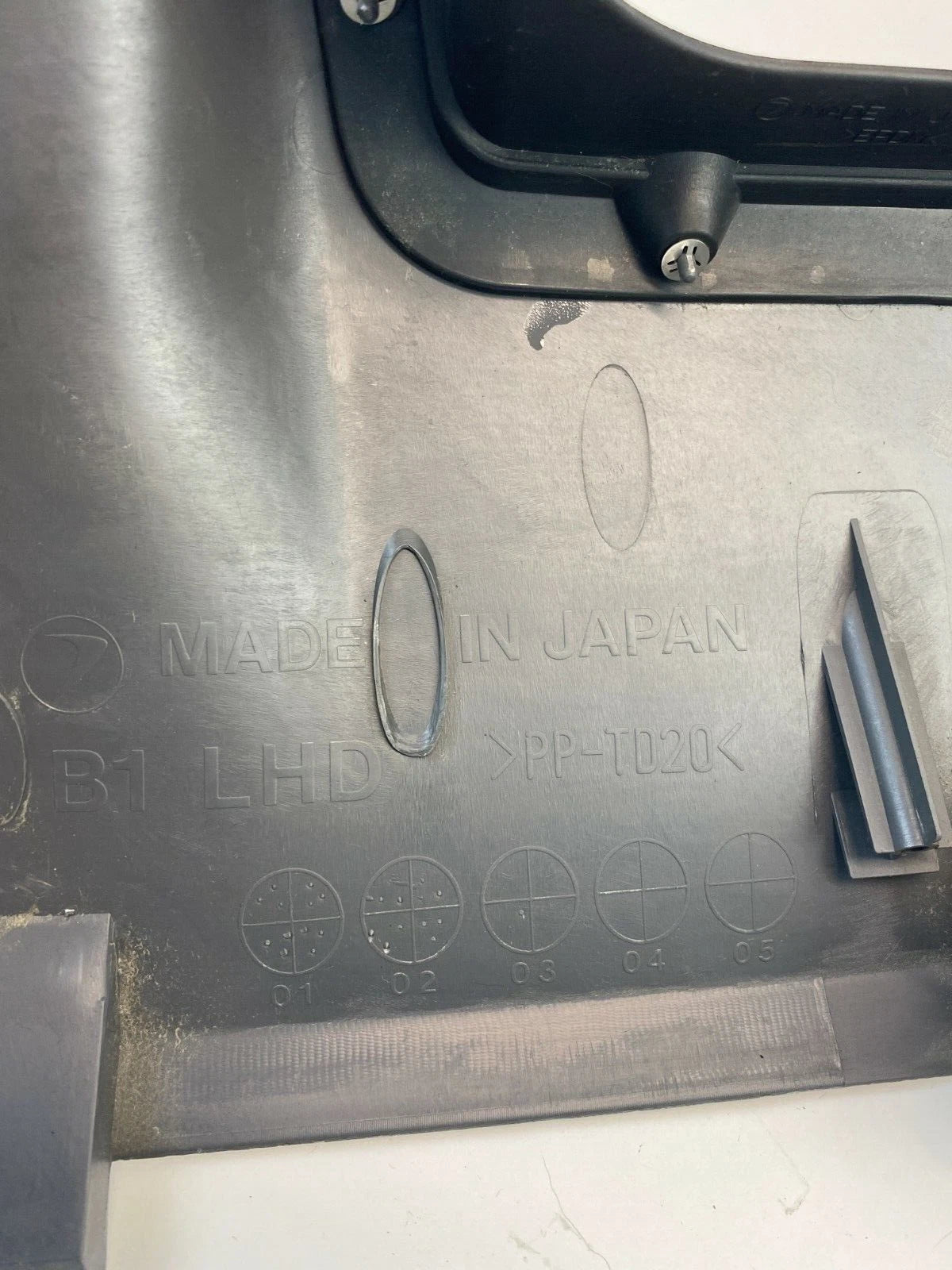 2004 SUBARU IMPREZA OUTBACK WAGON DASH LOWER KICK PANEL ASEMBLY OEM