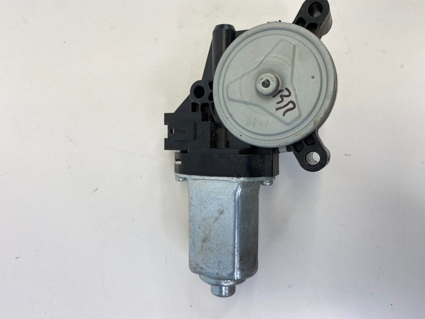 2007-2009 Suzuki XL-7 Rear Right Passenger Door Power Window Motor 16914774