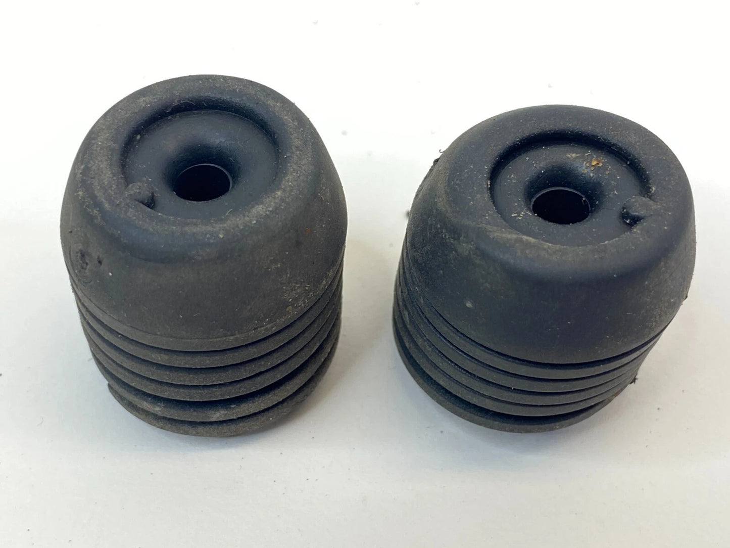 2006-2015 HYUNDAI SONATA FRONT HOOD RUBBER CUSHION BUFFER STOPPER BUMPER SET OEM