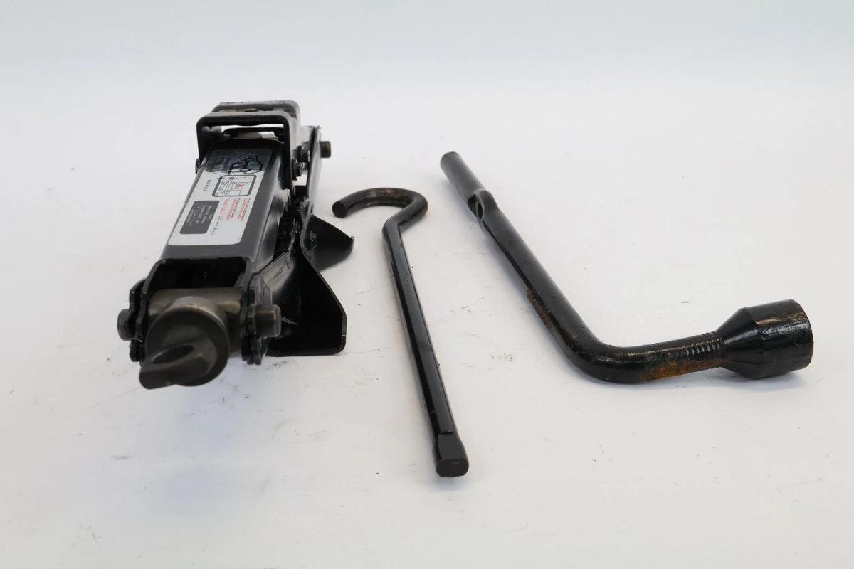 1998-2002 HONDA ACCORD SPARE TIRE JACK & TOOL KIT LUG WRENCH ROD OEM