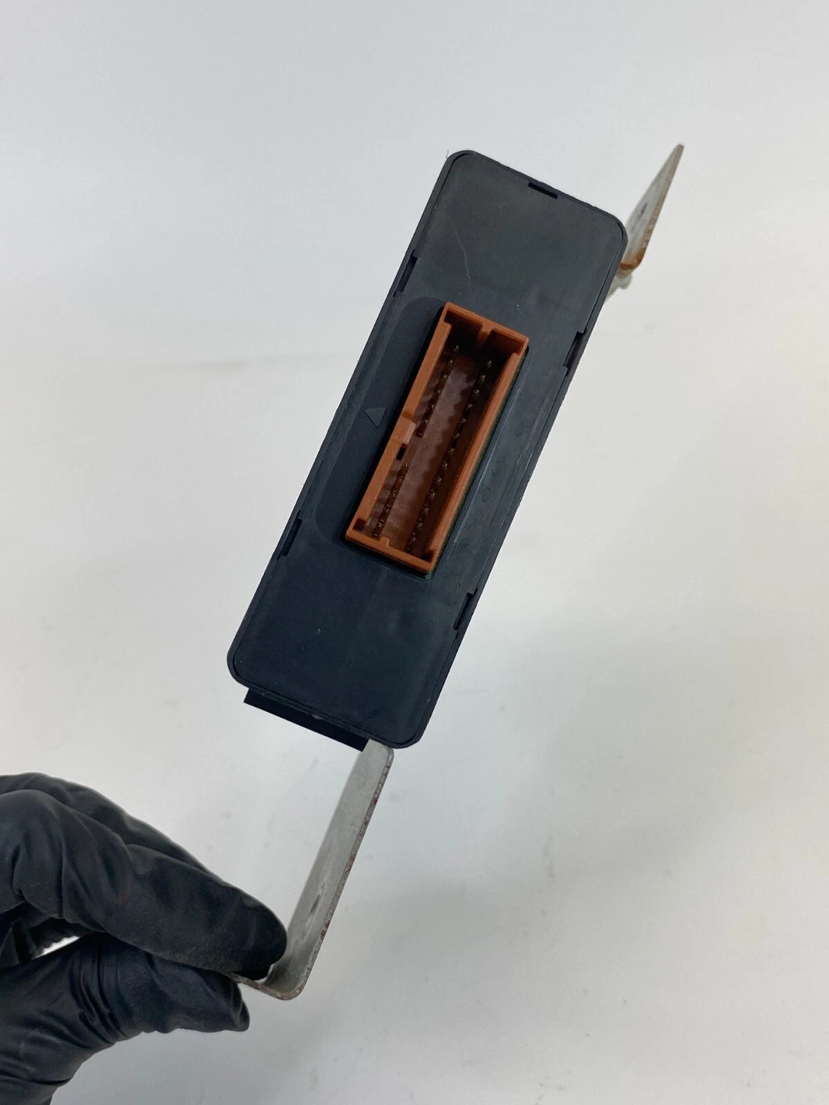 2001-2004 NISSAN PATHFINDER 3.5L A/T CRUISE CONTROL MODULE COMPUTER 18930-4W900