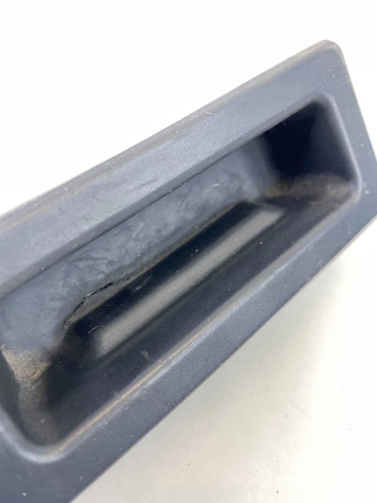 2011-2013 BMW X3 REAR TRUNK TAILGATE OUTER HANDLE SWITCH W/ CAMERA 108229-10 OEM