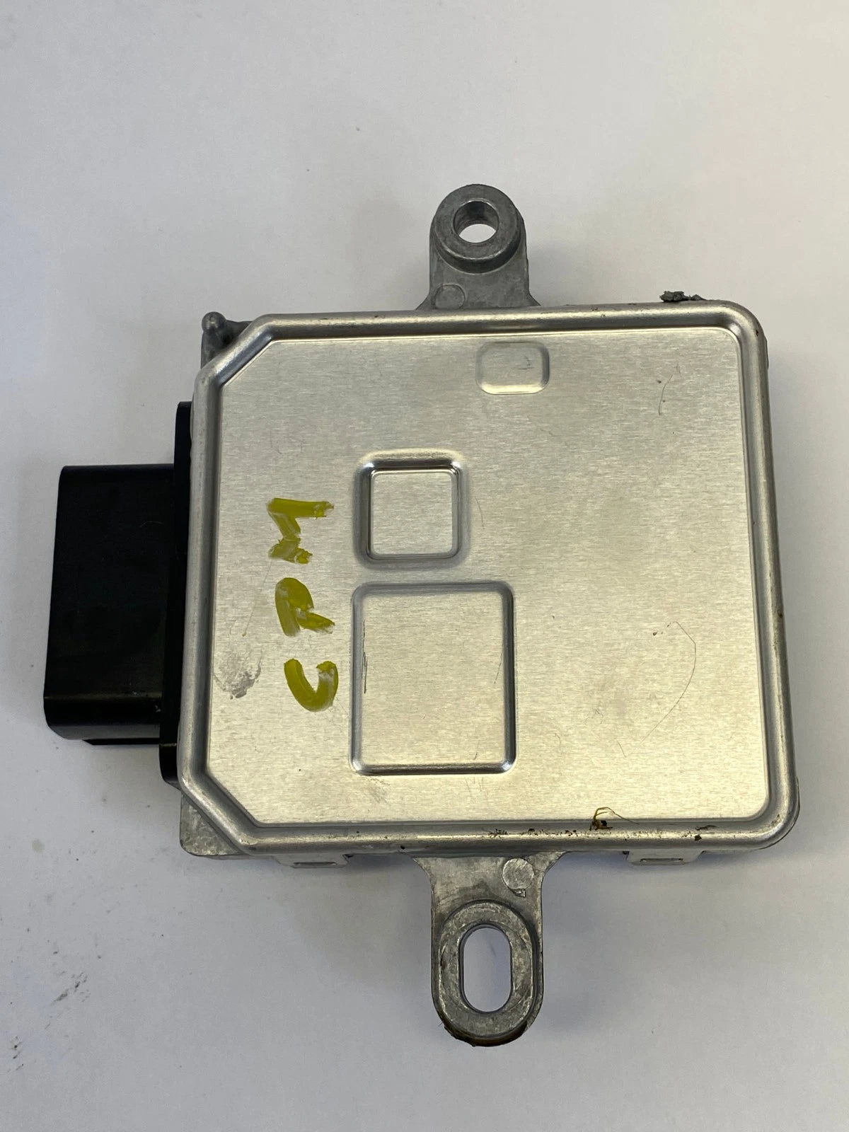 2013-2017 CHEVROLET EQUINOX FUEL SYSTEM CONTROL MODULE REAR OEM FACTORY 23482933