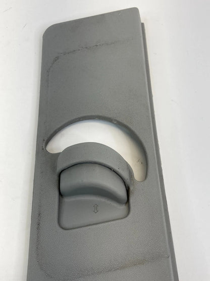 07 08 09 10 11 HYUNDAI ACCENT FRONT RIGHT UPPER CENTER PILLAR TRIM 85843-1E100