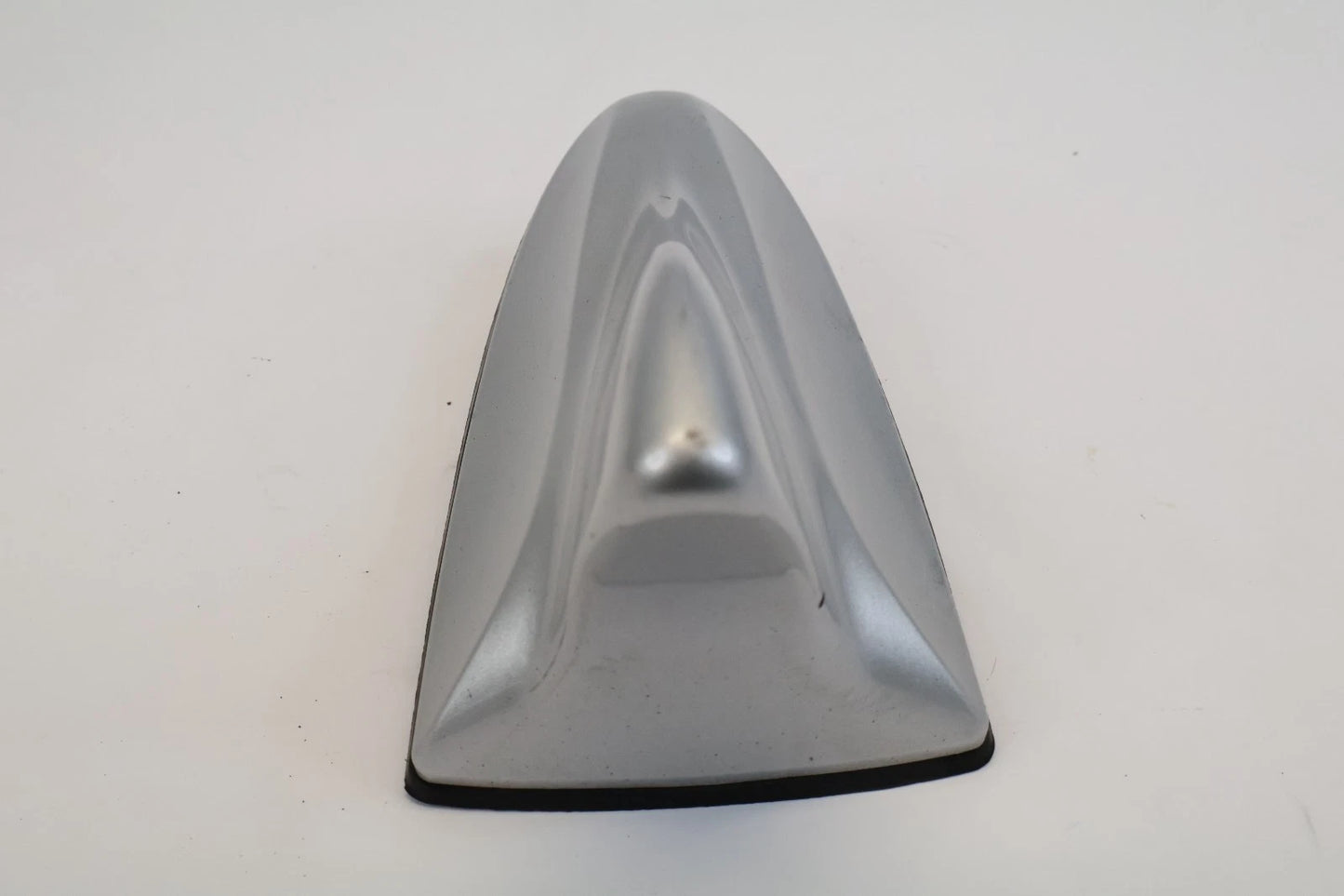 2011-2015 HYUNDAI ELANTRA ROOF MOUNT SHARK FIN RADIO ANTENNA 96210-3X000MTS