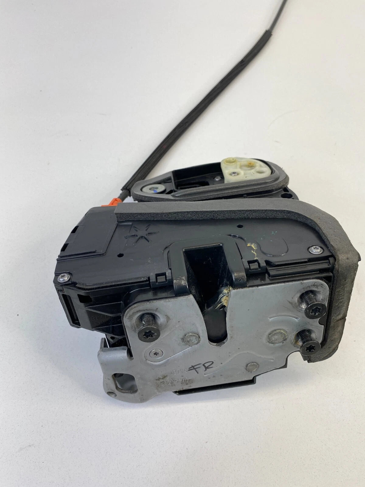 14-20 CHEVY IMPALA 16 17 ENVISION FRONT RIGHT DOOR LOCK LATCH ACTUATOR 13592288