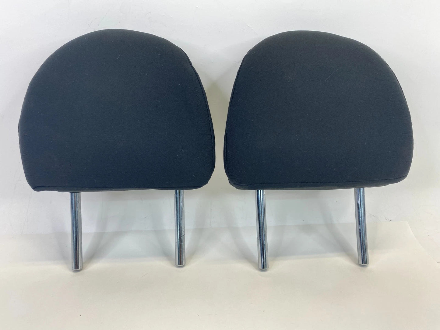 2014-2019 Nissan Versa Note Rear Left & Right Seat Headrest Head Rest Set Pair